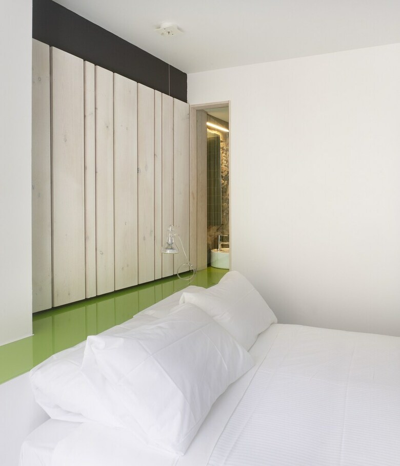 Moure Hotel