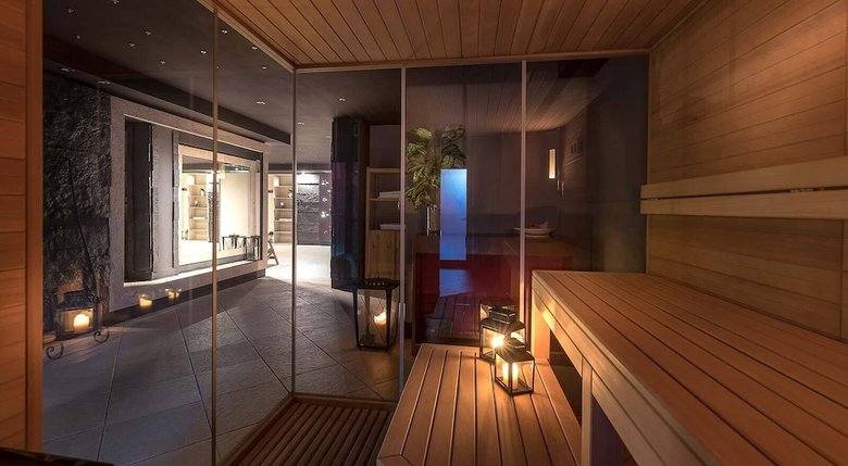 Hotel Rendez Vous