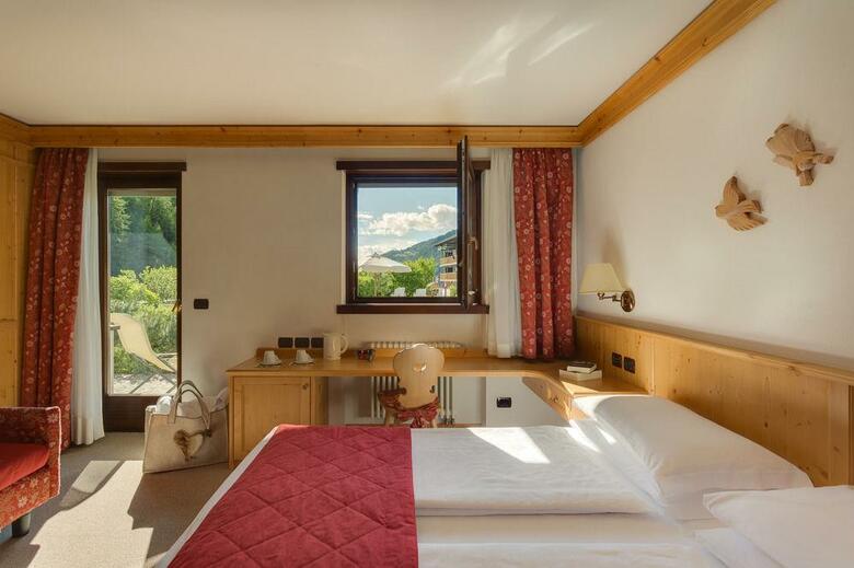 Hotel Antares