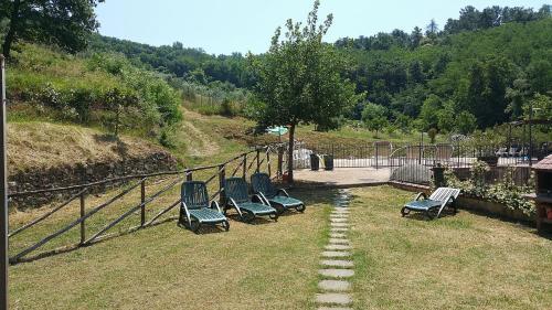 Serravalle Pistoiese Villa Sleeps 6 Pool Wifi
