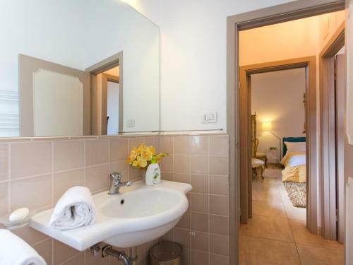 Matteotti Exclusive-3bd+2futon Elegant Apartment