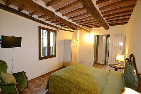 Siena Apartment Sleeps 4