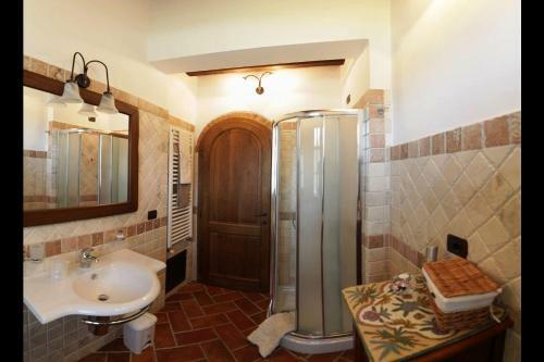 Santarello Villa Sleeps 8 Pool Air Con Wifi