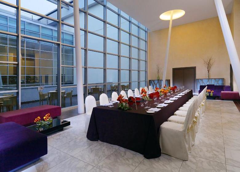 Sheraton Milan Malpensa Airport Hotel & Conference