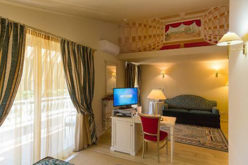 Hotel Serenella