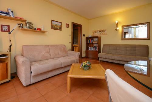 Apartamento Casa Vacanze Con Ampia Piscina"lago E Terme"
