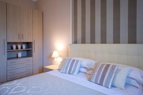 Tasso Apartments