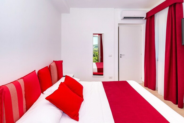 Bed & Breakfast Eterea Charming Suites