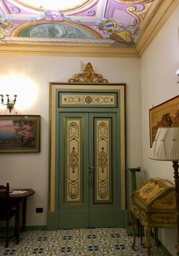 Hostal Old Taverna Sorrentina