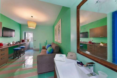 Suite Home Sorrento