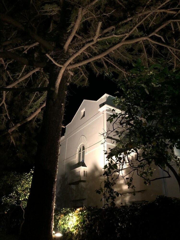 Hostal Villa Manning Relais