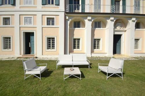 Spoleto Villa Sleeps 23 Pool Air Con Wifi