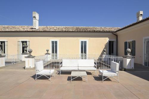 Spoleto Villa Sleeps 31 Pool Air Con Wifi