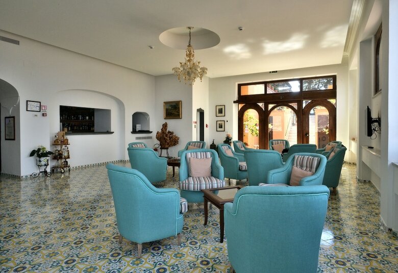 Hotel La Tonnarella
