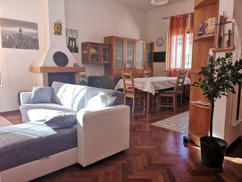 Apartamento 4 Bedrooms Flat Next To Station