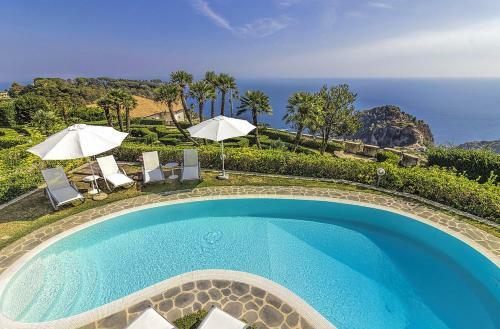 Scala Villa Sleeps 10 Pool Air Con Wifi
