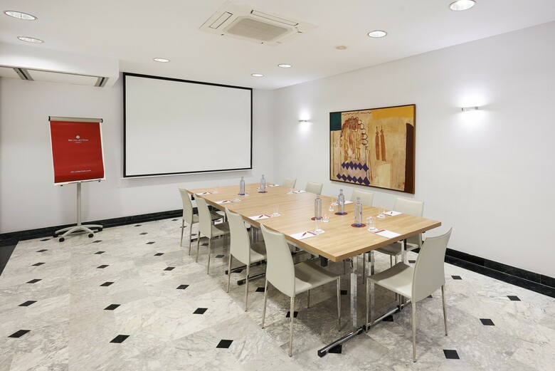 Hotel NH Collection Villa De Bilbao