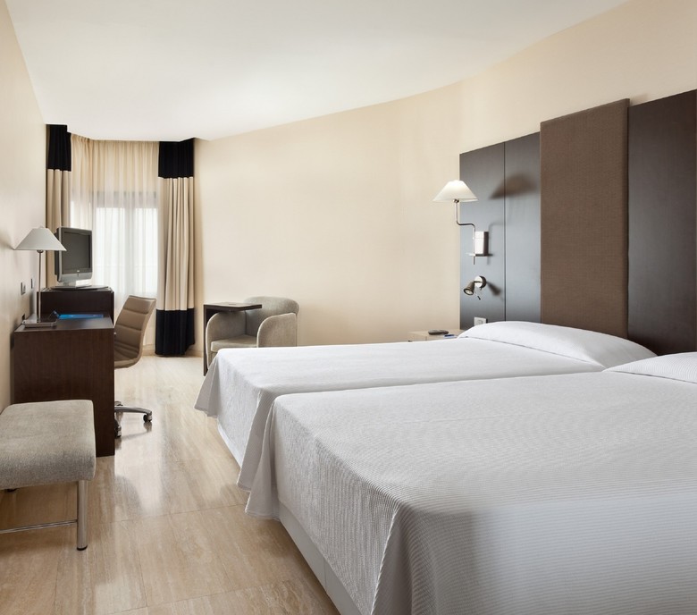 Hotel NH Imperial Playa