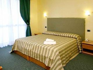 Qt Hotel