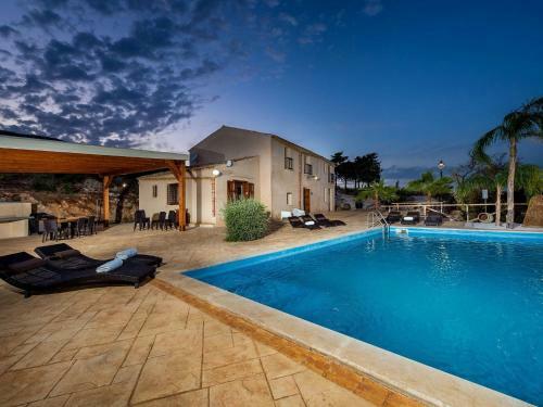 Villa Lemuse