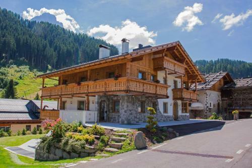 Apartments Edera