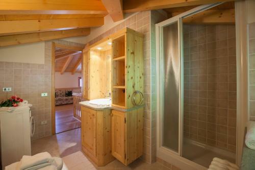 San Siro Apartment Sleeps 8 Pool