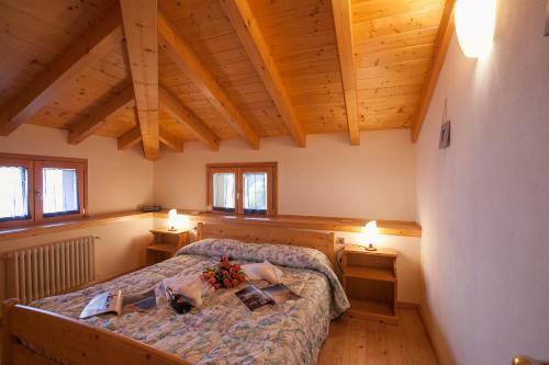 San Siro Apartment Sleeps 8 Pool