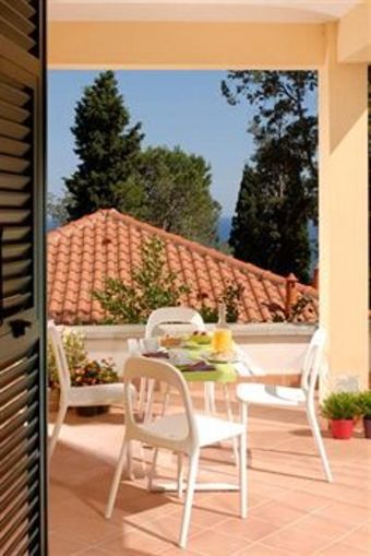 Hotel Residence Villa Beuca