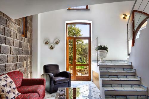 Priora Villa Sleeps 12 Pool Air Con Wifi