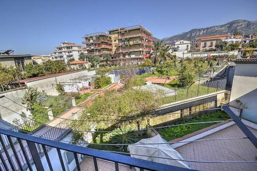 Sant'agnello Villa Sleeps 2 Wifi
