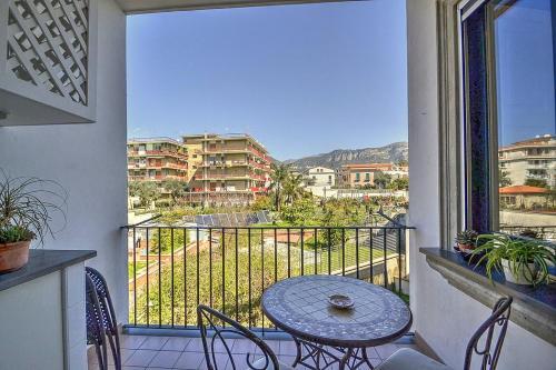 Sant'agnello Villa Sleeps 2 Wifi