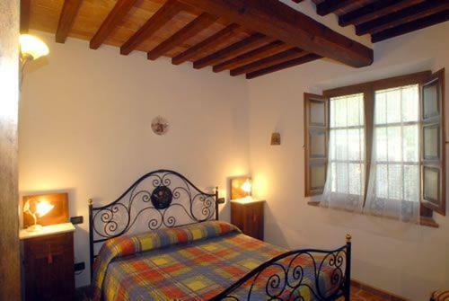 Stabbiano Apartment Sleeps 8 Pool Wifi