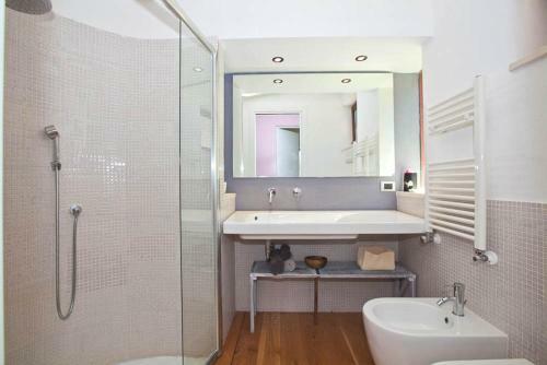 Sant'ambrogio Villa Sleeps 4 Pool Air Con Wifi