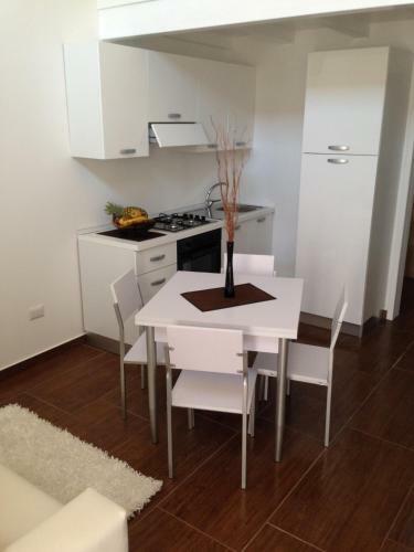 White Apartment Salento