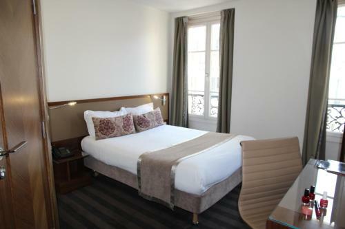 Art Hotel Batignolles