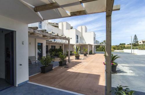 La Dolce Vita, Piscina E Mare