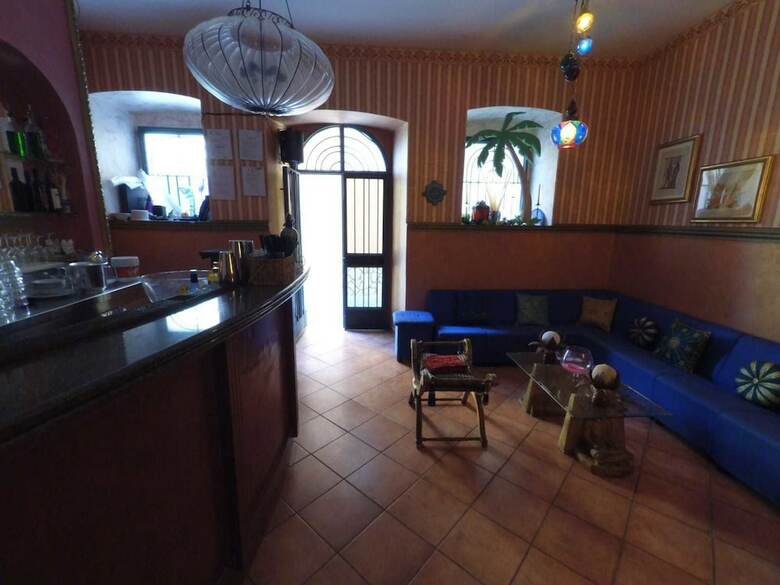 Bed & Breakfast Caterina House
