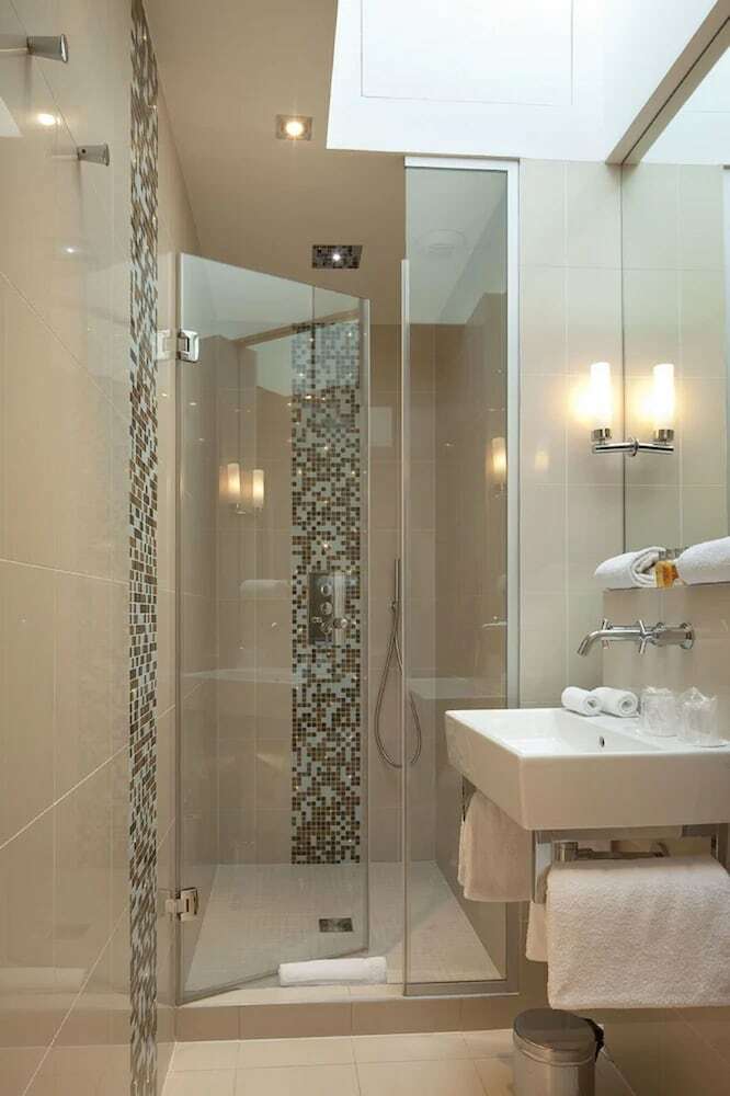 Hotel Le Petit Paris