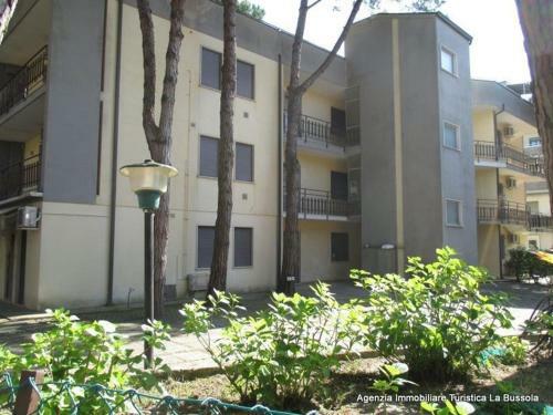 Apartment In Rosolina Mare 33107
