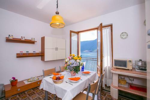 Colonno Apartment Sleeps 4