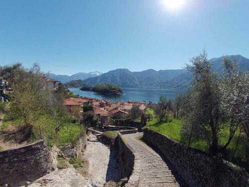 Colonno Villa Sleeps 8