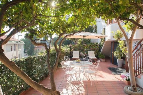 Villa Mareluna - Sea View And Garden