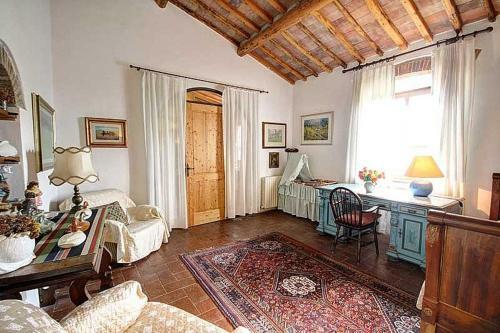 San Donato Villa Sleeps 7 Pool Wifi