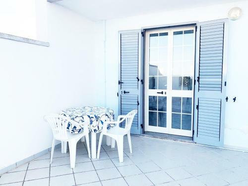 Hostal San Foca Rooms