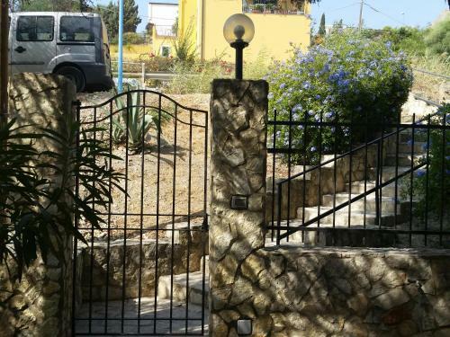 Villa Marinella Beach, In Riva Al Mare
