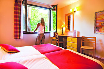 Hotel Ch�teau Laval - Vacances Bleues