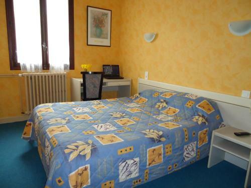 Hotel H�tel Des Voyageurs