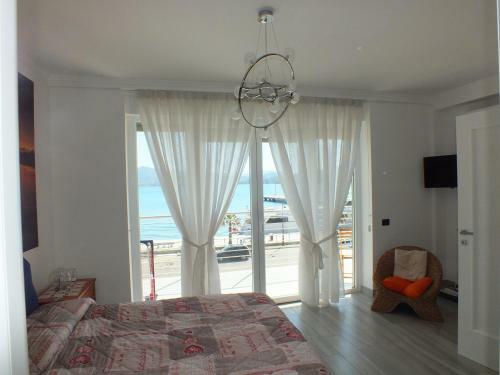 Seafront Apartment