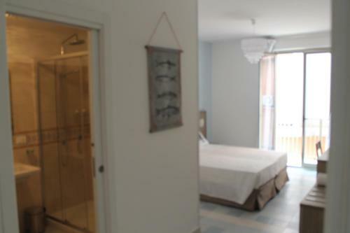 Hostal Taccone Home