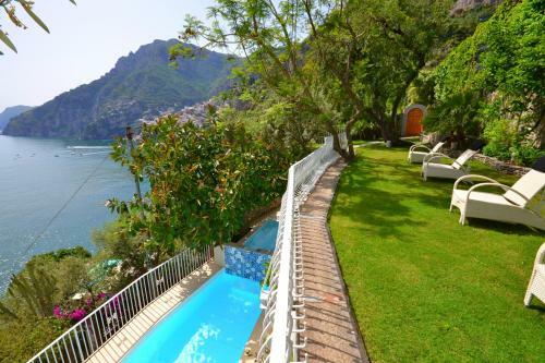 Arienzo Villa Sleeps 12 Pool Air Con Wifi